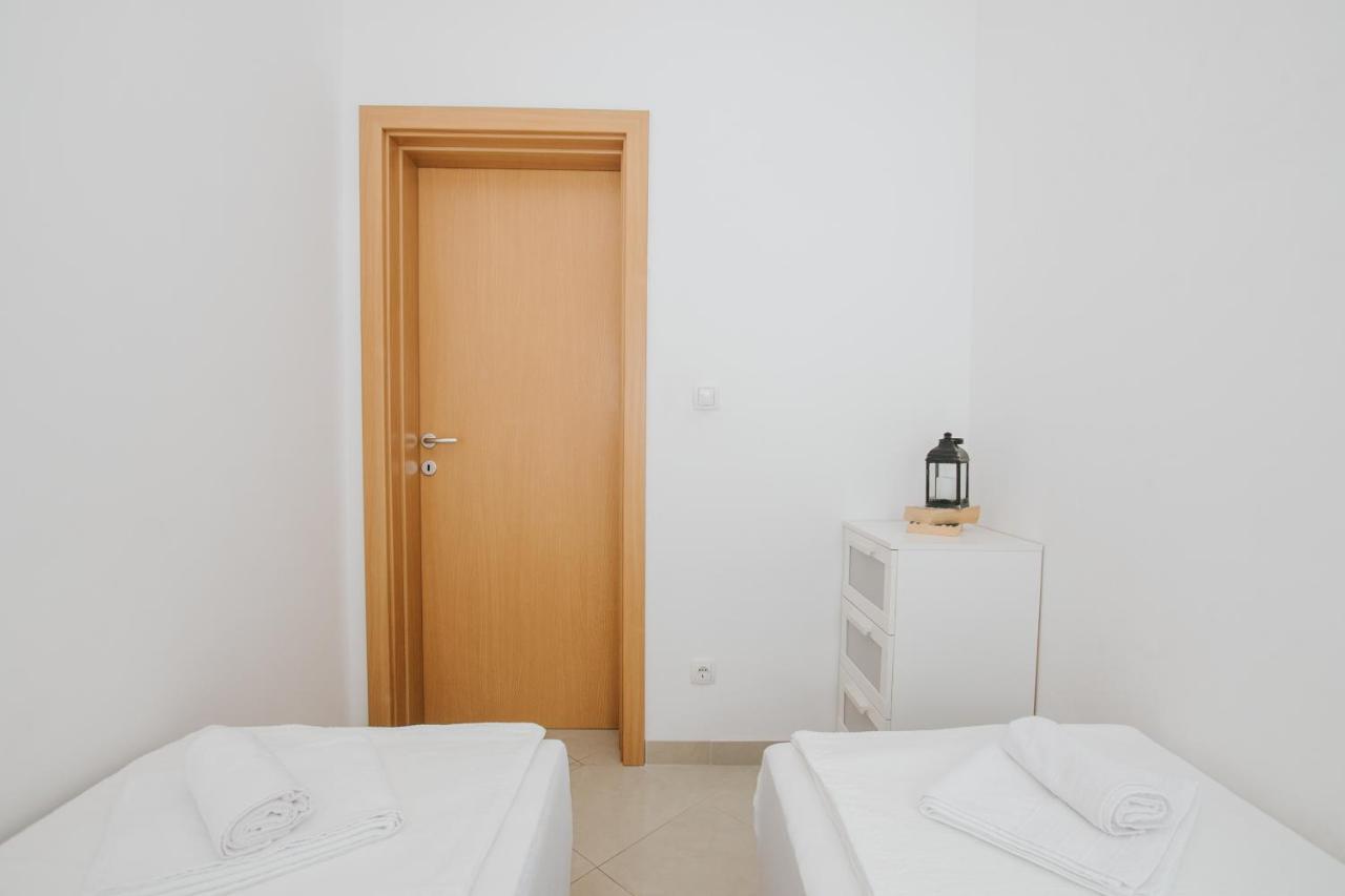 Apartman Sunny Apartment Trogir Exterior foto